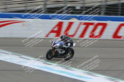 media/Oct-15-2022-Fastrack Riders (Sat) [[9a18b22502]]/Level4/Start Finish 900am/